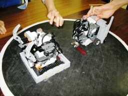 相撲ロボットの写真